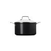 225243 4 hrnec essential 24 cm 6 l cerna hlinik le creuset