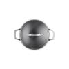 225243 5 hrnec essential 24 cm 6 l cerna hlinik le creuset