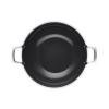 224394 4 wok essential 32 cm 6 l cerna hlinik le creuset